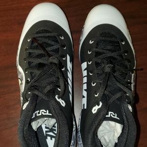 Nike Force Zoom Trout 4